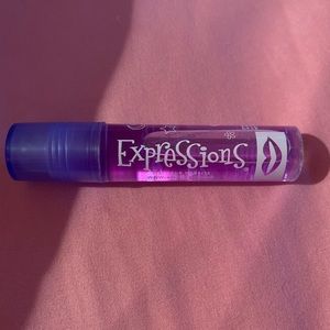 🍇Expressions Roll On Flavored Lip Gloss